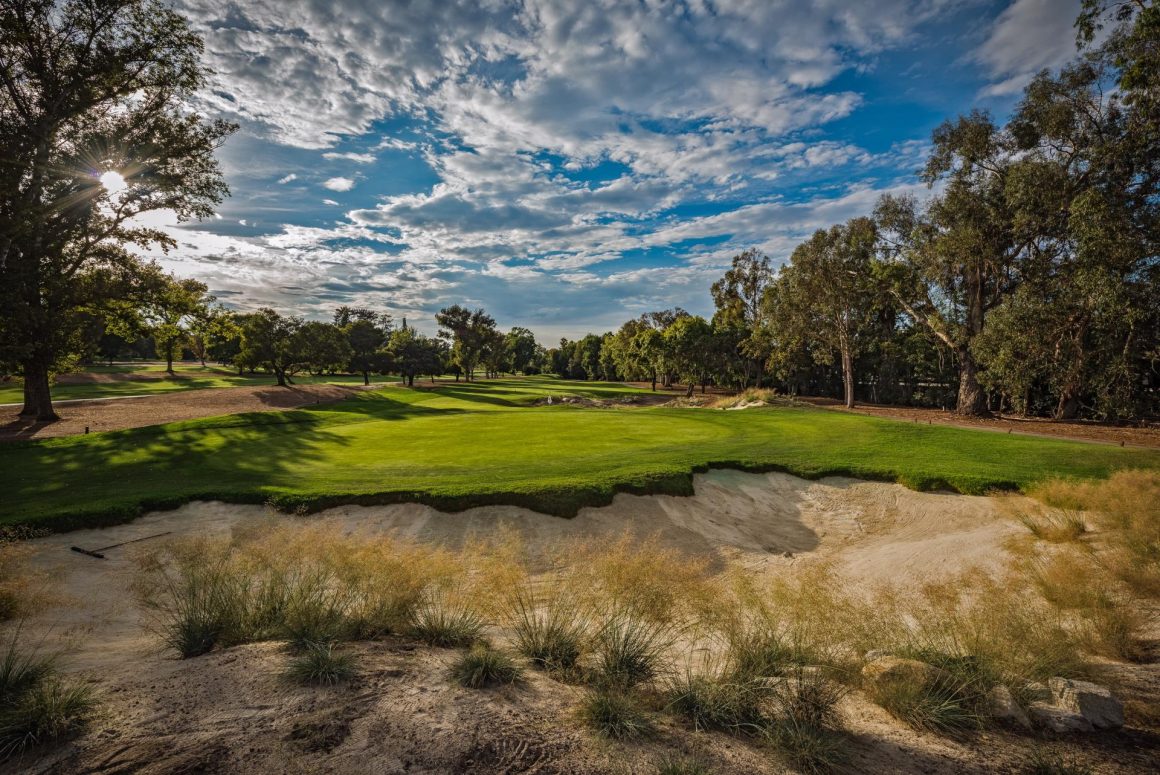 Los Robles Greens Golf Course